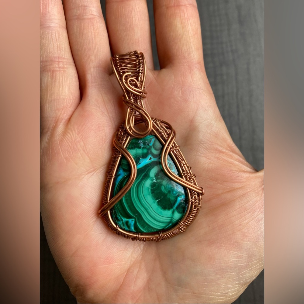 NWOT Genuine Malachite in Chrysocolla Gemstone, Copper Wire Wrap Pendant - Picture 13 of 16